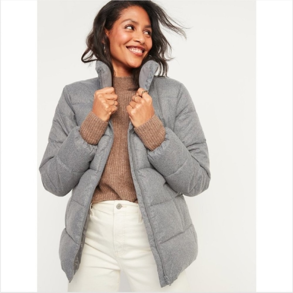OLD NAVY Gray Puffer Coat